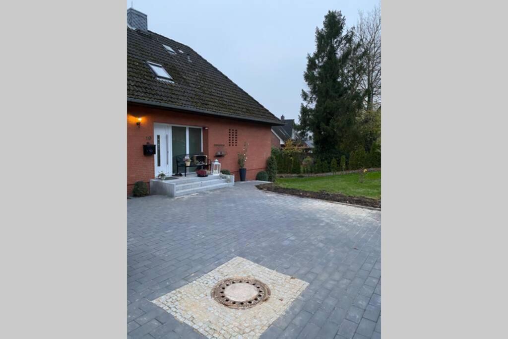 Schoene Wohnung Mit Garten Beim Outletcenter 5 Km Boostedt Exterior foto